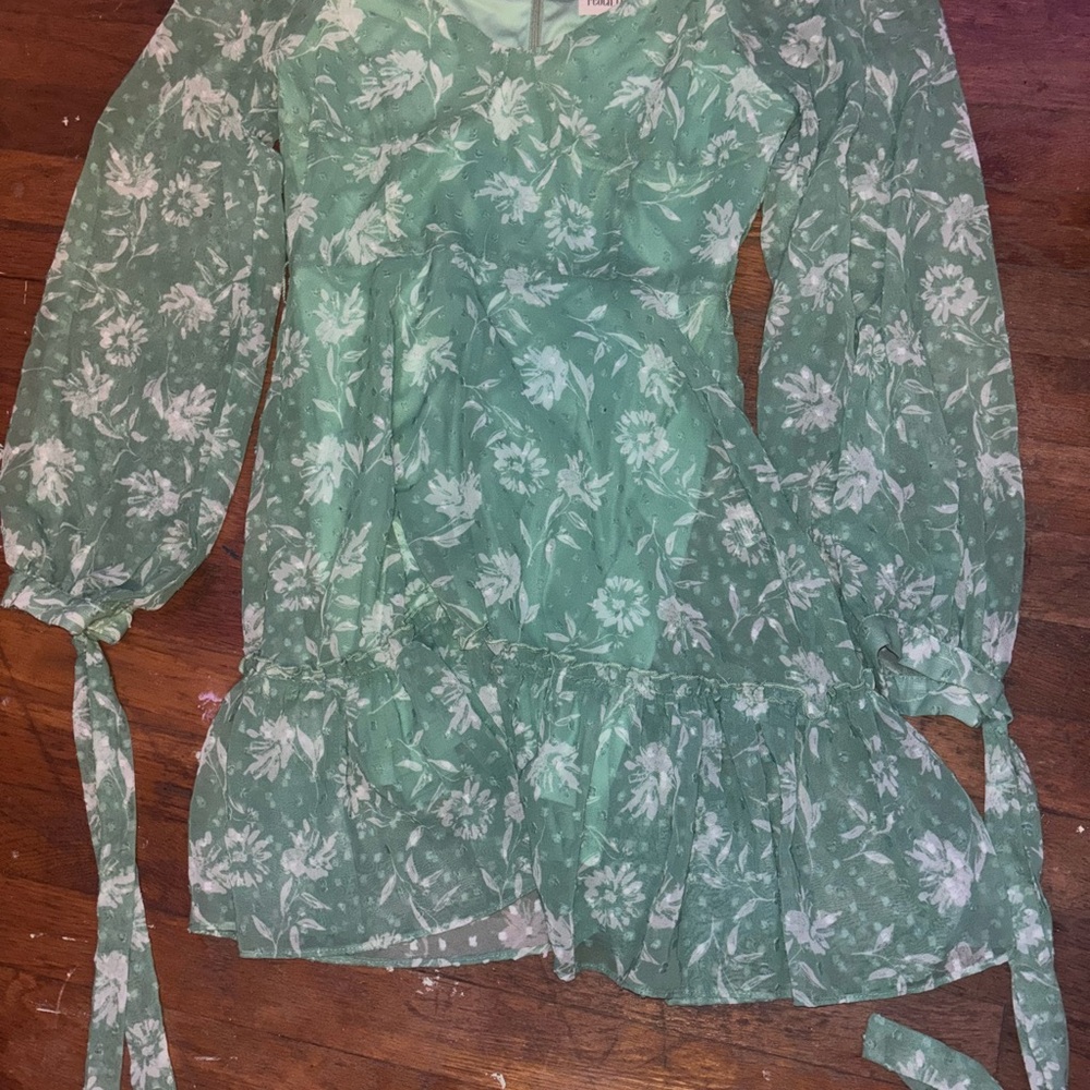 Floral Green Long Sleeve Dress